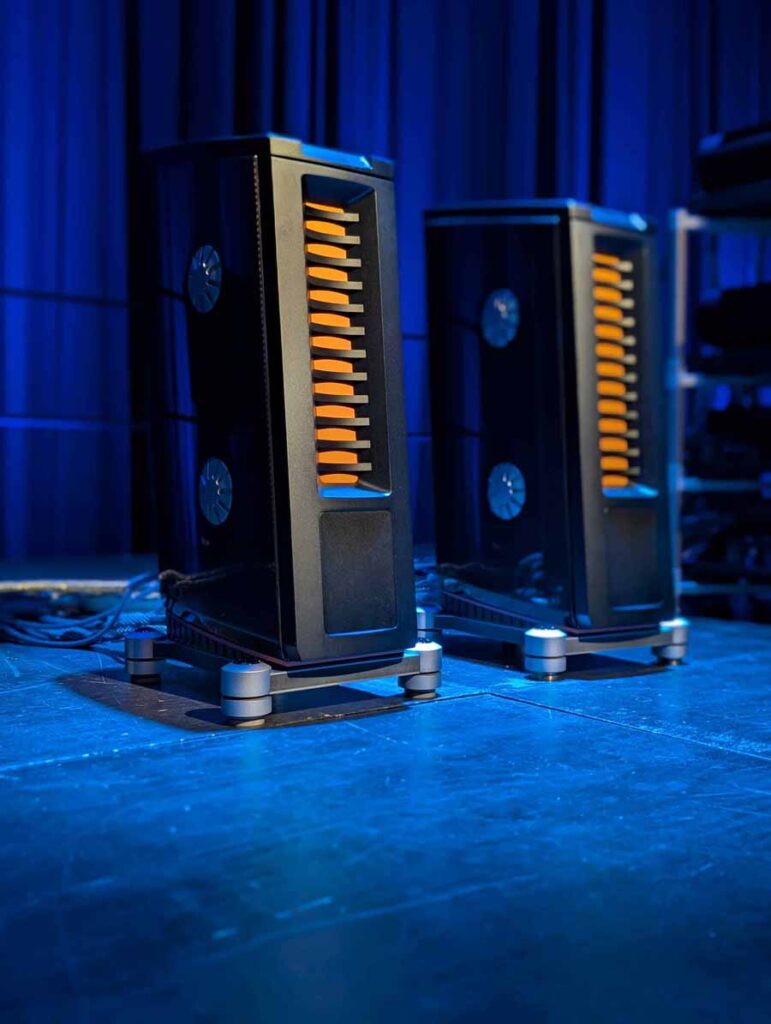 B&oslash;rresen M8 Gold Signature Loudspeaker And Aavik M-880 Mono Amplifier Launch Event with audio group denmark