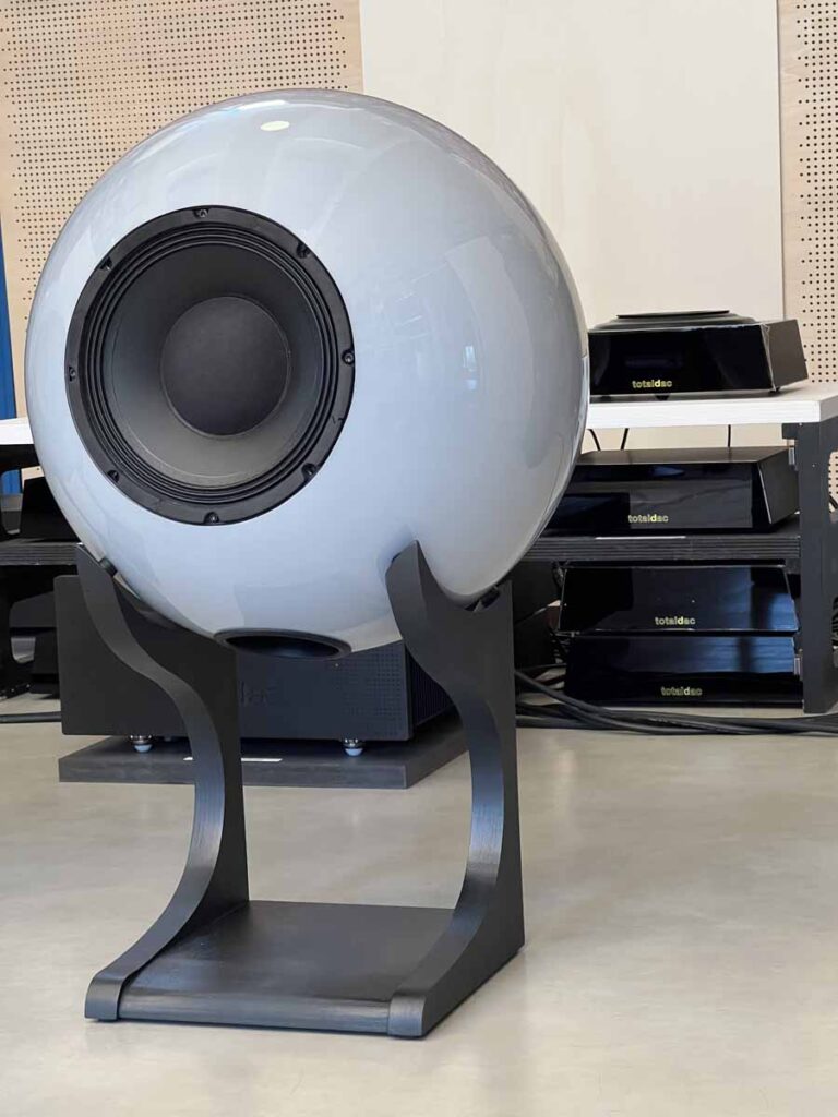 Totaldac Balloon Speaker