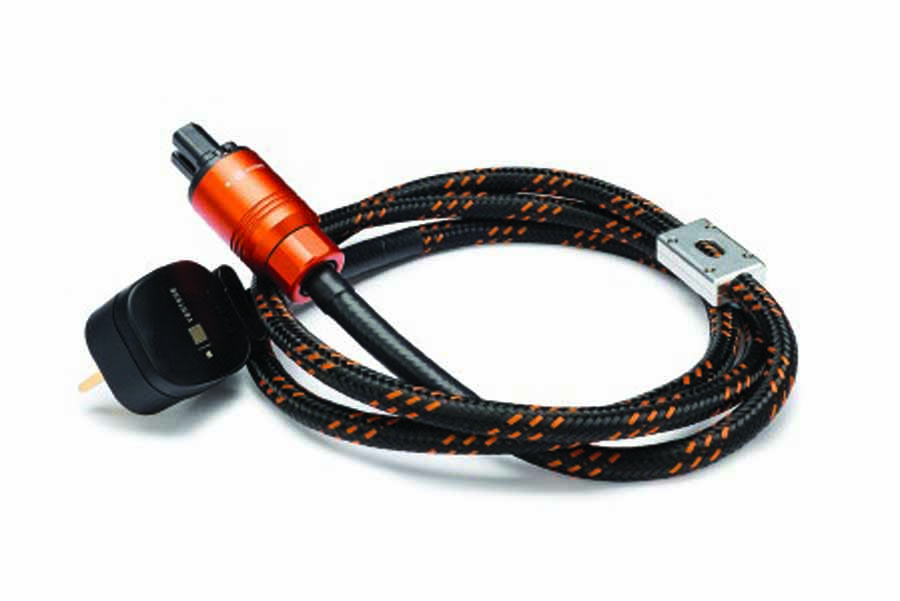 Vertere SOLO Moving Coil Cartridge And Vertere LunA Linear DC Power Supply