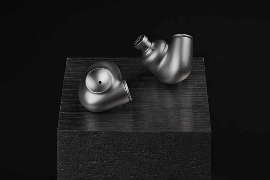 Meze Audio ASTRU IEMs